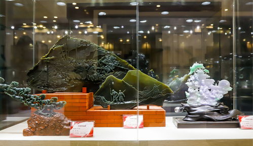 跨界融合新篇章 艺术与建筑学院党总支受邀参加2021中国苏州工艺美术精品博览会彩灯制造展